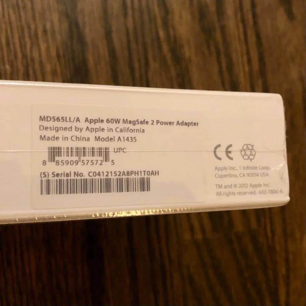 Apple 60W MagSafe 2 Power Adapter